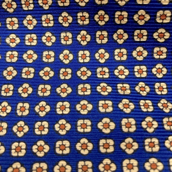 Lands’ End Bright Blue Silk Necktie Floral Pattern - Picture 2 of 4